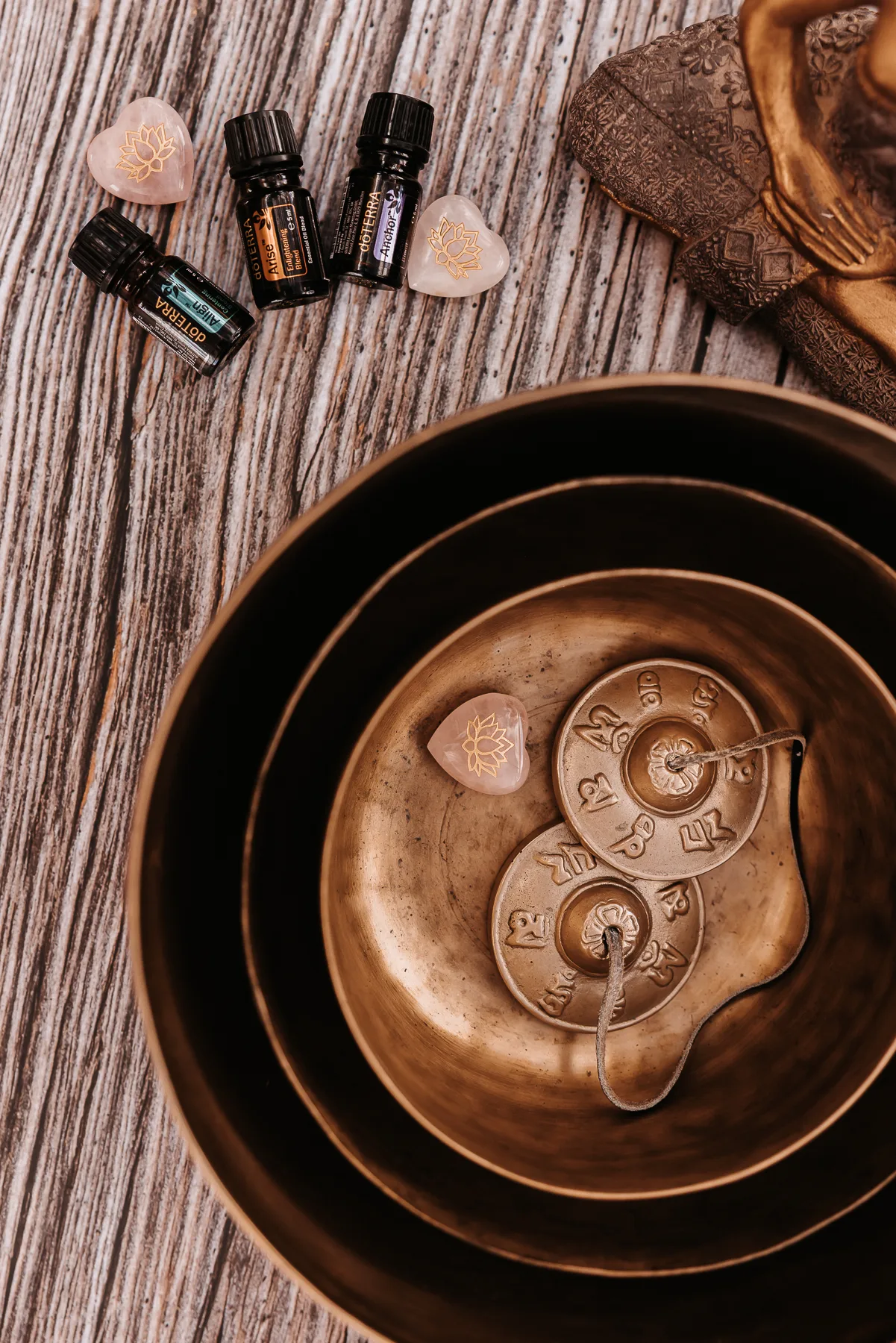 Bronze singing bowls